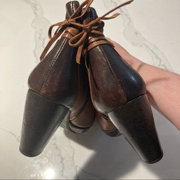 BRAKO Sz 38 Two Toned Stacked Heel Ankle Leather  Booties - Picture 5 of 8